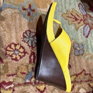 Bandolino Yellow Leather Wedges